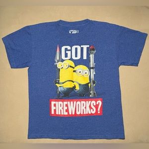 Despicable Me Minions Graphic T-Shirt “Got Fireworks?” Kids Size Small